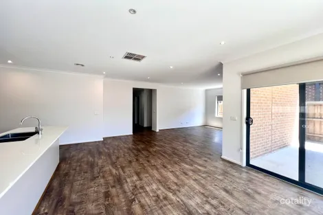 Property photo of 43 Trooper Drive Aintree VIC 3336