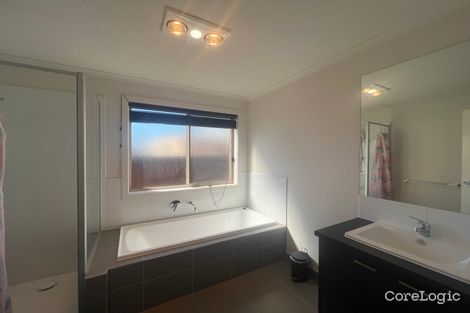Property photo of 14 Silverleaf Road Kialla VIC 3631
