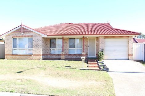 3a First Ave, Hoxton Park, NSW 2171