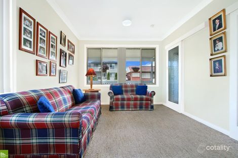 Property photo of 6 Cottage Green Mount Ousley NSW 2519