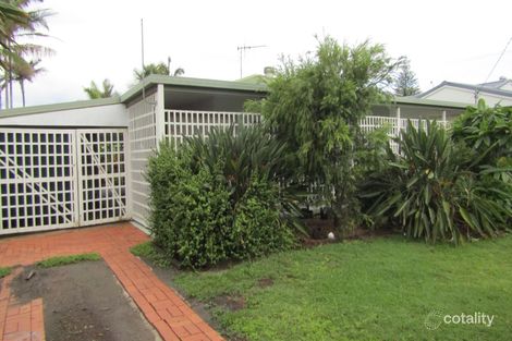Property photo of 31 Bathurst Street Elliott Heads QLD 4670