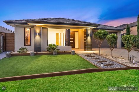 Property photo of 17 Spearmint Boulevard Manor Lakes VIC 3024