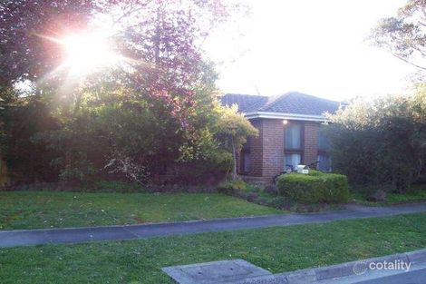 23 Fernvale Cres, Wheelers Hill, VIC 3150