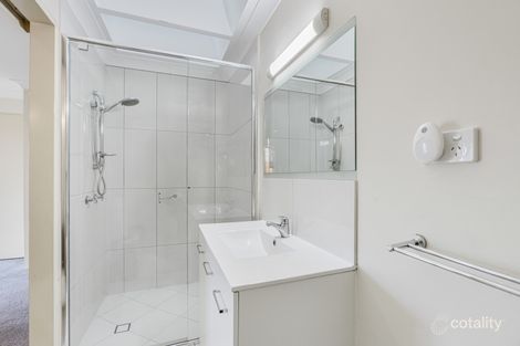 Property photo of 20/33-39 Hooker Boulevard Broadbeach Waters QLD 4218