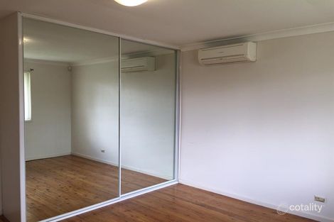 Property photo of 6 Shaw Place Fairfield West NSW 2165