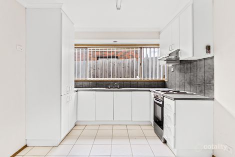 Property photo of 2/15 Kerrison Avenue St Albans VIC 3021