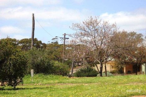 Property photo of 2 High Street Goomalling WA 6460