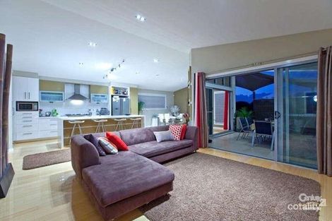 Property photo of 6 Sandune Place Thornlands QLD 4164