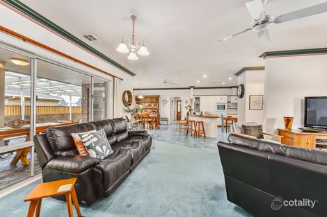 Property photo of 16 Montebello Drive Mount Gambier SA 5290