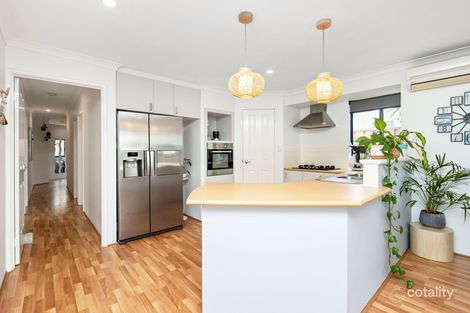 Property photo of 40 Panton Crescent Karrinyup WA 6018