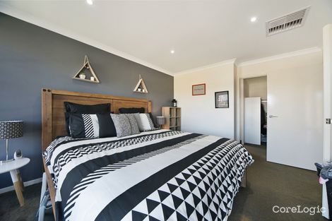 Property photo of 12 Clarence Place Cranbourne East VIC 3977