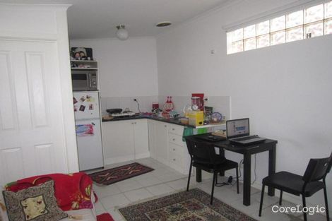 Property photo of 927 Riversdale Road Surrey Hills VIC 3127