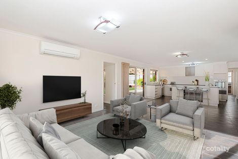 Property photo of 2 Lineda Court Warrnambool VIC 3280