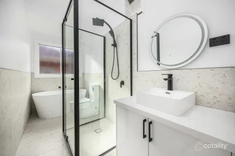 Property photo of 10 Vera Street Frankston VIC 3199