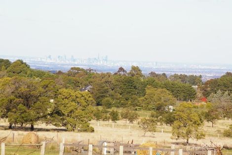 237 Lock Rd, Gisborne South, VIC 3437