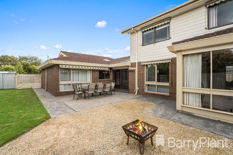 Property photo of 2 Tintinara Crescent Belmont VIC 3216