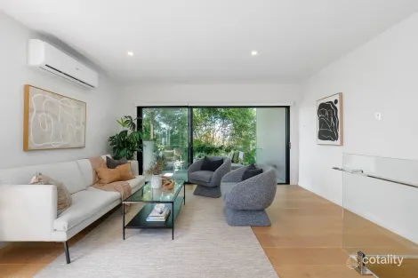 Property photo of 3/31 Oakwal Terrace Windsor QLD 4030