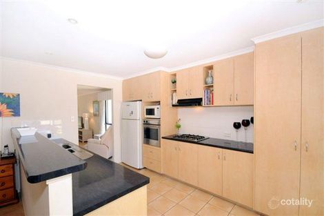 Property photo of 14 Emerald Court Middle Ridge QLD 4350