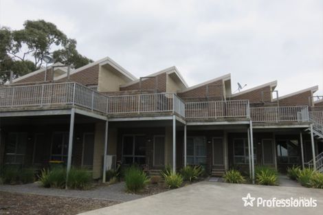 22/8-10 Mount View Pde, Mooroolbark, VIC 3138