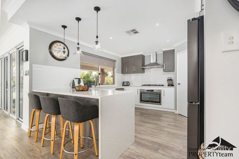Property photo of 16 Dorset Drive Deepdale WA 6532