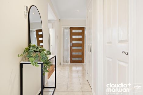 Property photo of 69A Rhodes Parade Oak Park VIC 3046