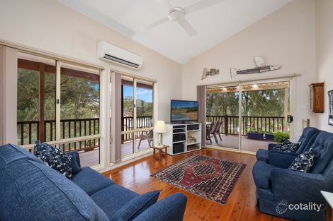 Property photo of 14 Cooper Road Green Point NSW 2251