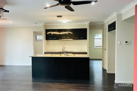 Property photo of 78 Mazeppa Street South Ripley QLD 4306