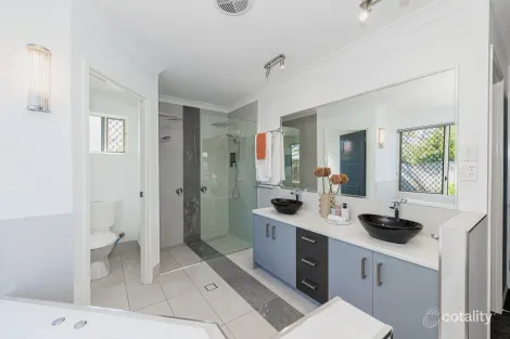Property photo of 7 The Close Idalia QLD 4811