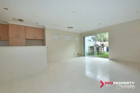 Property photo of 4C Gretham Road Westminster WA 6061