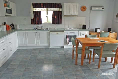 Property photo of 17 Walter Street Tiaro QLD 4650