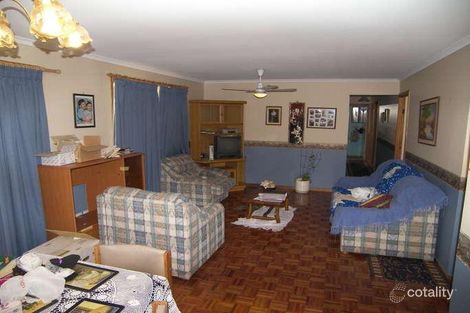 Property photo of 16 Torrens Place Albion Park NSW 2527