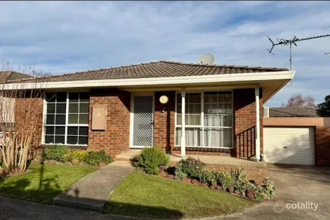 2/18 Darnum St, Drouin, VIC 3818