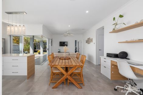 25 Lobelia Cres, Casuarina, NSW 2487