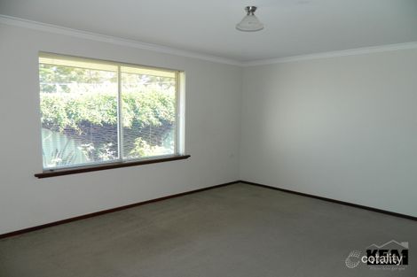 Property photo of 3/19 Byron Road Kalamunda WA 6076