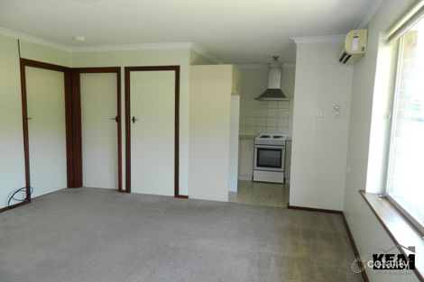 Property photo of 3/19 Byron Road Kalamunda WA 6076