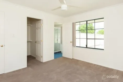Property photo of 132 Sunbird Chase Parrearra QLD 4575