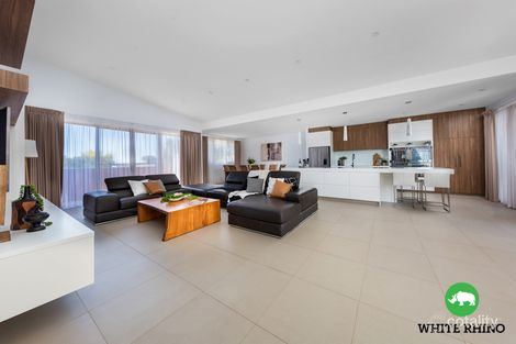 Property photo of 4 Callitris Place Jerrabomberra NSW 2619
