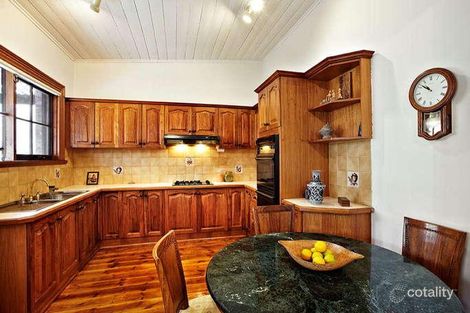 Property photo of 372 Dandenong Road Caulfield North VIC 3161