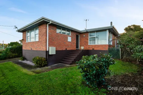 Property photo of 26 McPhee Street Havenview TAS 7320