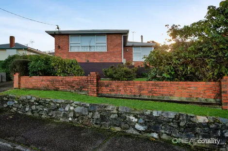 26 Mcphee St, Havenview, TAS 7320