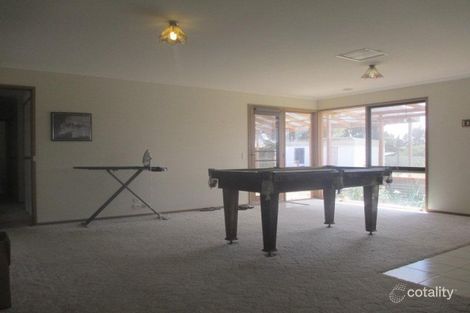 19 Michelle Dr, Maiden Gully, VIC 3551