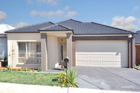 Property photo of 30 Damaine Circuit Caroline Springs VIC 3023