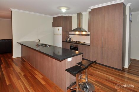 Property photo of 30 Damaine Circuit Caroline Springs VIC 3023