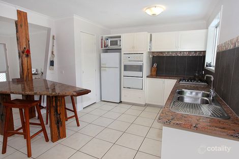 9 Lapoinya Cres, Warana, QLD 4575