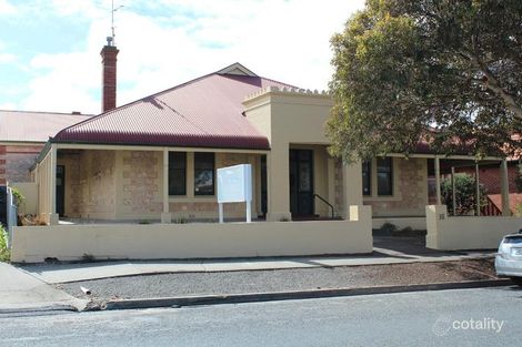 16 Seaview Rd, Victor Harbor, SA 5211