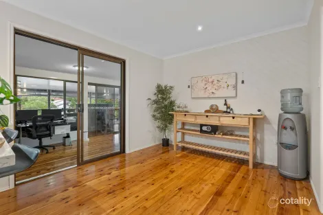 Property photo of 21 Glenelg Drive Brassall QLD 4305
