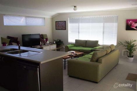 Property photo of 3/15 Araluen Bend Aubin Grove WA 6164
