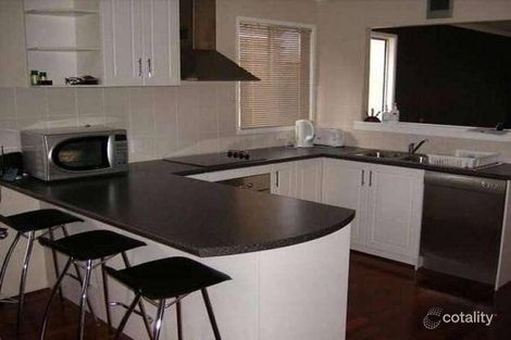 Property photo of 142 Morehead Avenue Norman Park QLD 4170