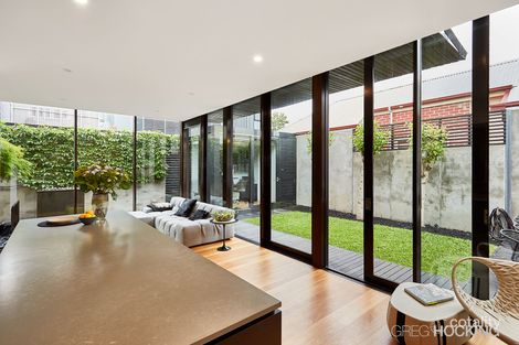 Property photo of 18 Neville Street Albert Park VIC 3206