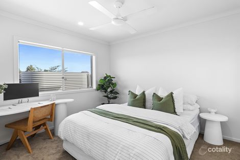 Property photo of 42 Tayha Crescent Nirimba QLD 4551